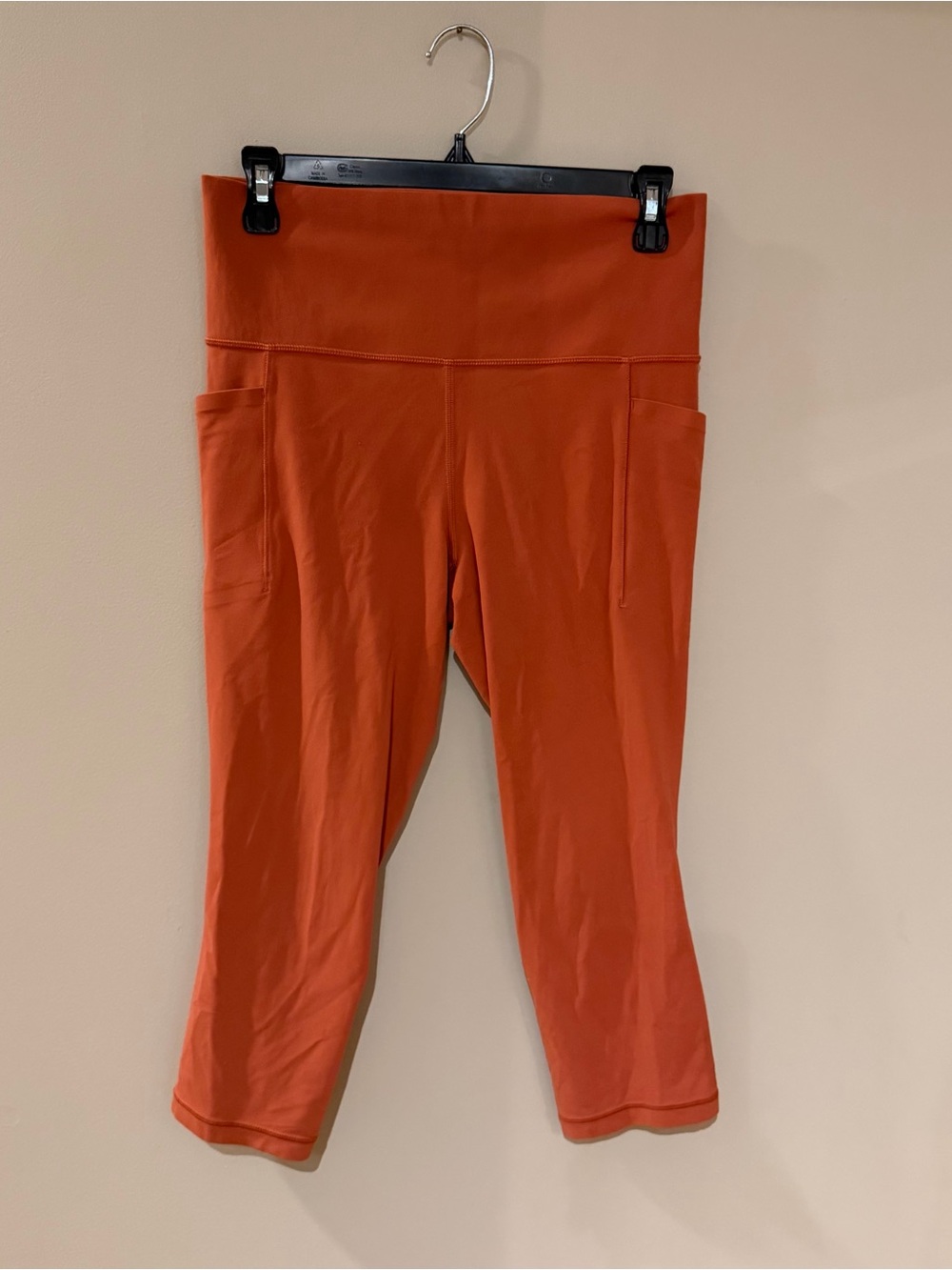 Athleta Orange Cropped Leggings